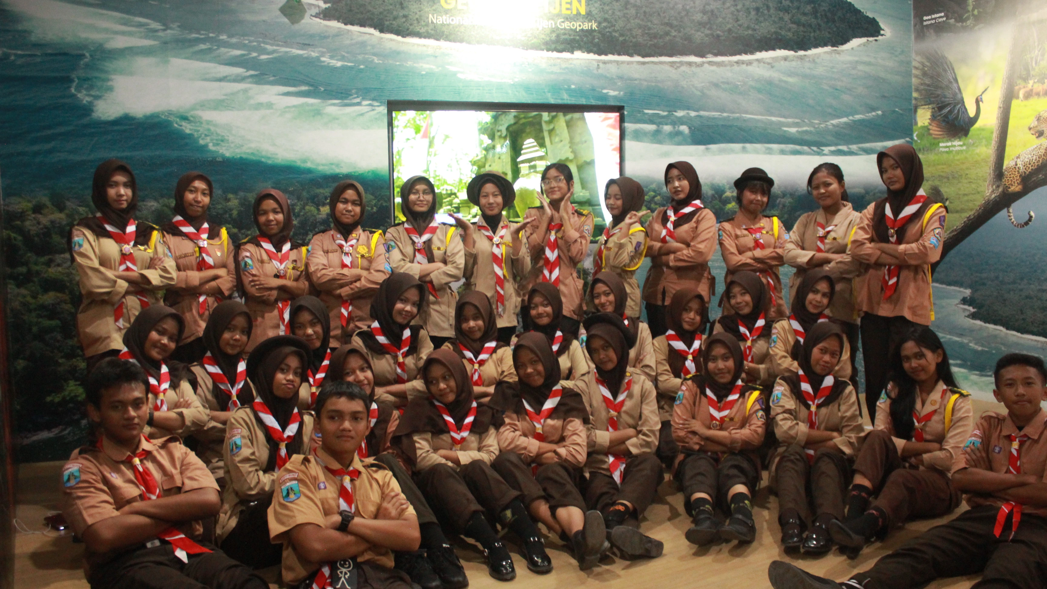 Kunjungan Edukatif Dewan Ambalan SMKN 1 Banyuwangi ke PIGGI Banyuwangi